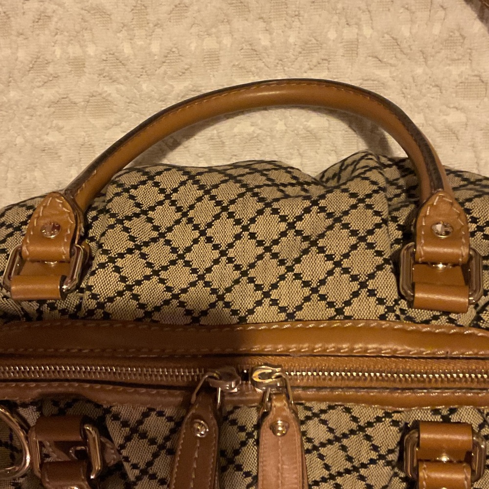 Gucci Tan and Black Satchel Bag - Picture 5 of 6